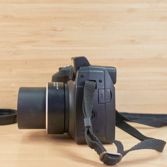 Olympus SP-500 UZ / 6MP Digital Camera / 10x Optical Zoom / Tested & Working - Picture 5 of 9